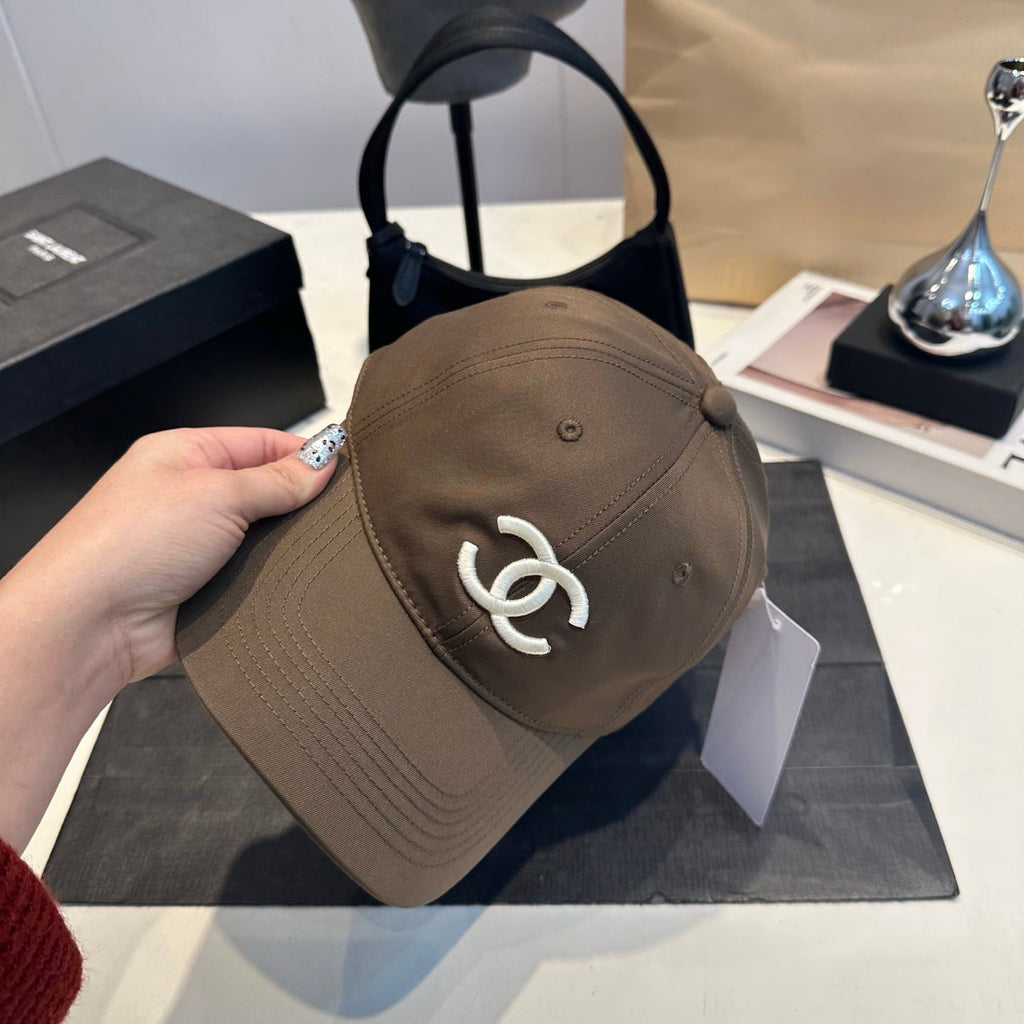 Embroidered Cotton Baseball Cap - Olive