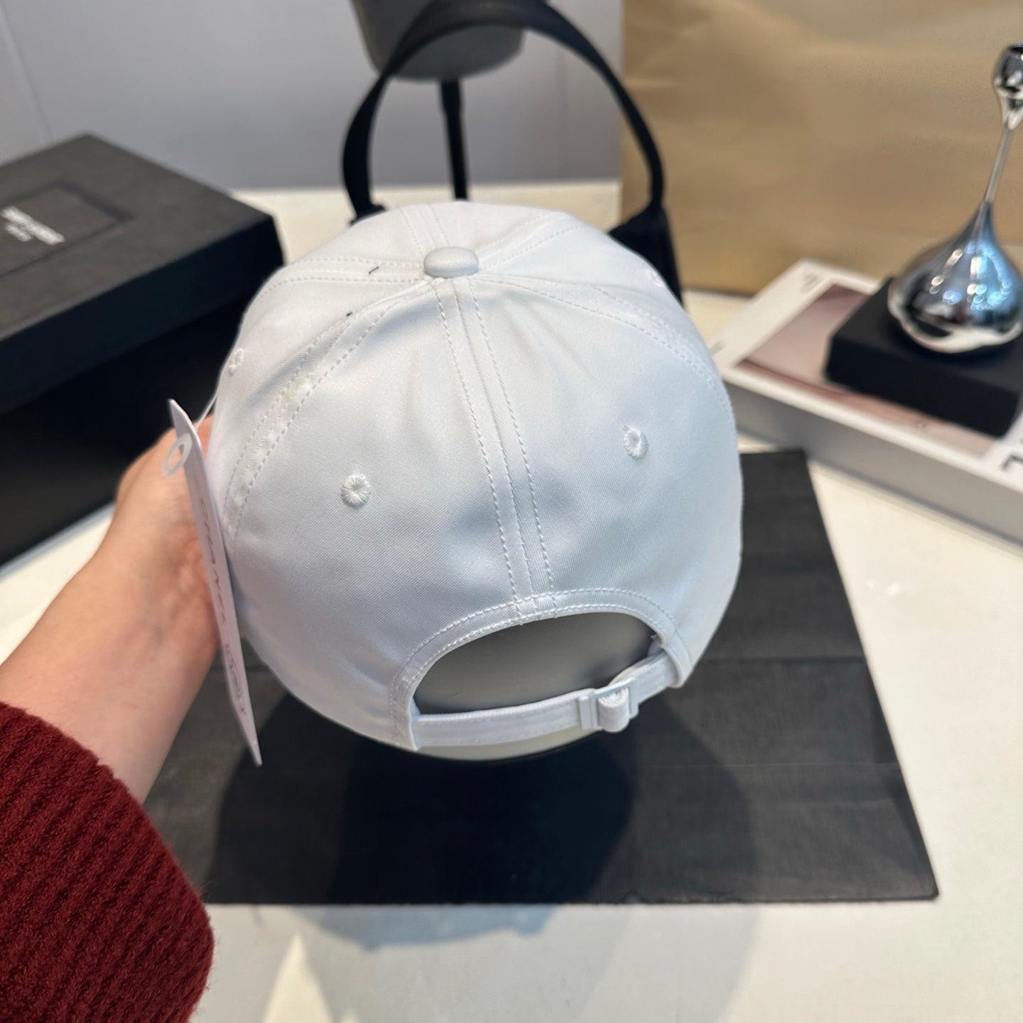 Embroidered Cotton Baseball Cap — White
