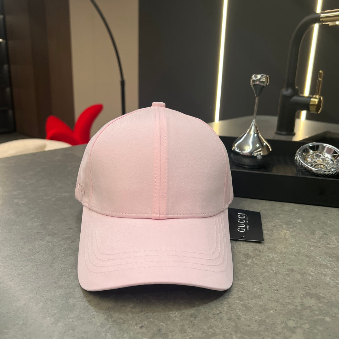 Chic Minimalist Baseball Cap in Soft Pink