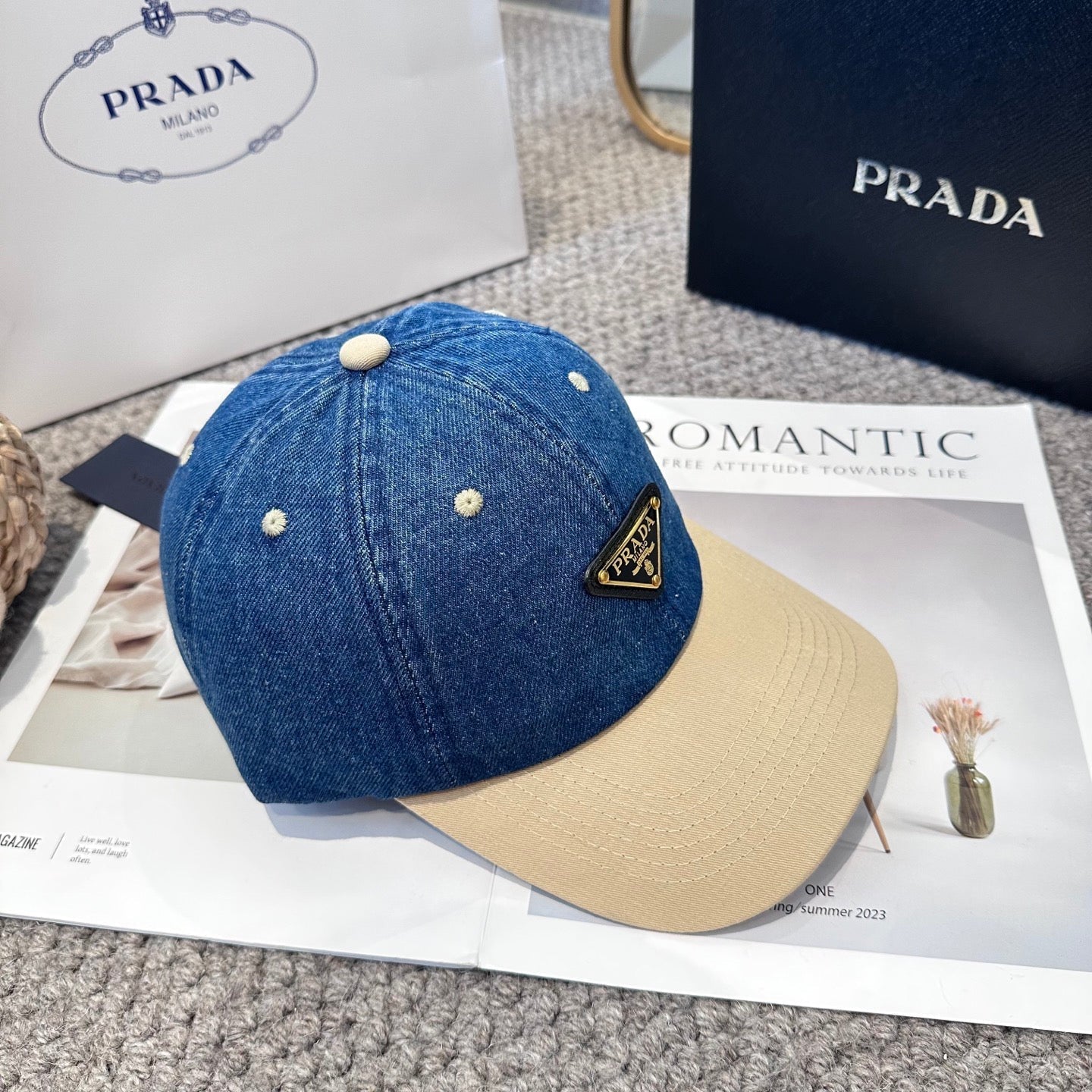 Premium Two-Tone Denim Baseball Cap - Adjustable Streetwear Hat