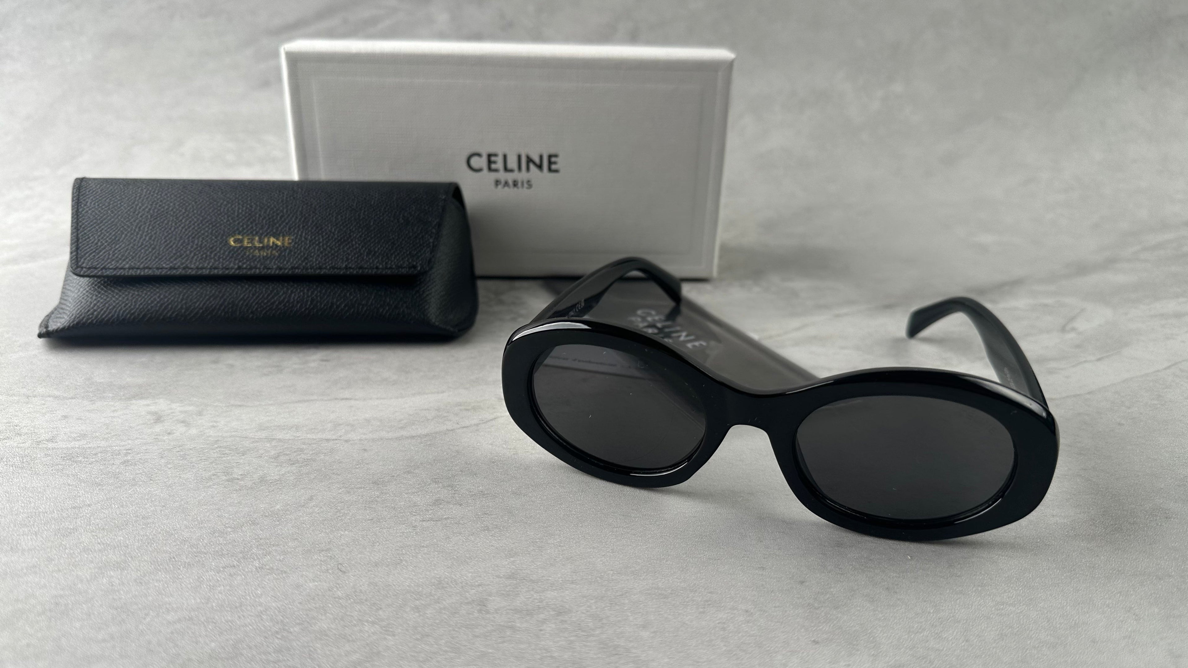 CL40194U Women’s Sunglasses