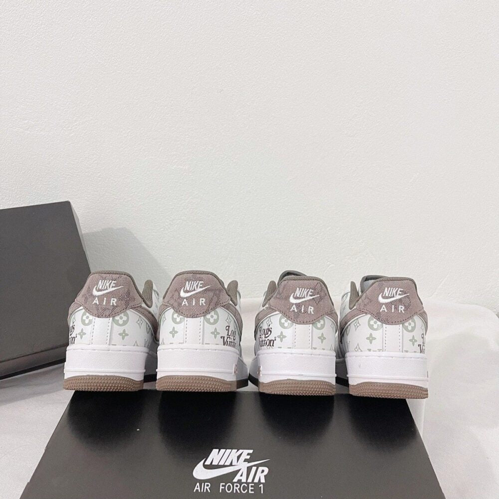 Louis Vuitton x Nike Air Force 1 White Mocha Monogram (Custom)