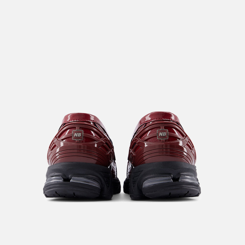 1906L "MONARCH BURGUNDY"
