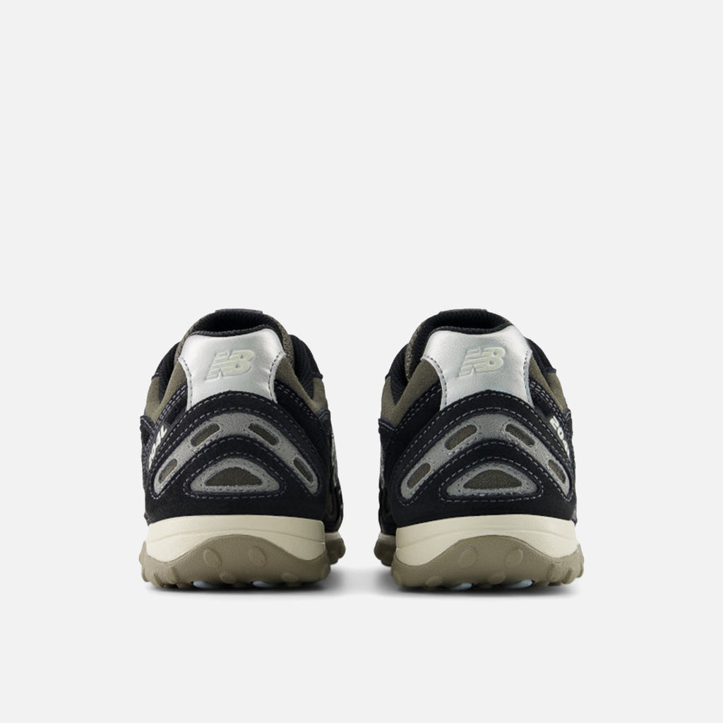 204L - BLACK / MAGNET