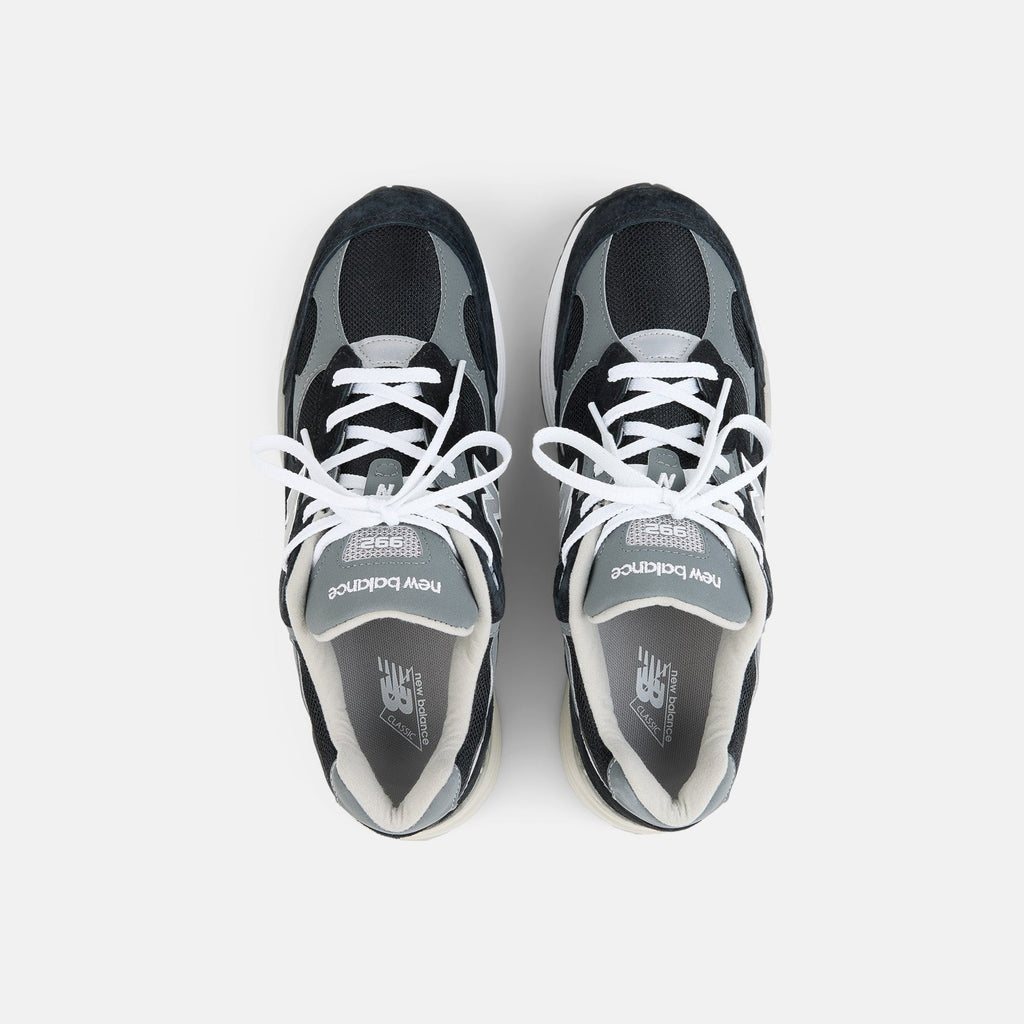 992 MADE IN USA - BLACK