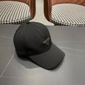Premium Structured Baseball Cap - Minimalist Black Street Style