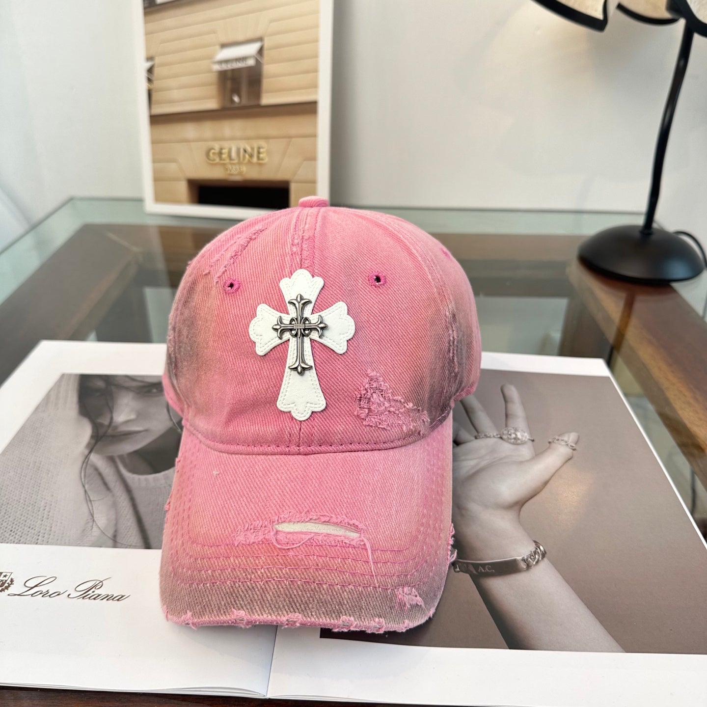 Elegant Distressed Cross Baseball Cap