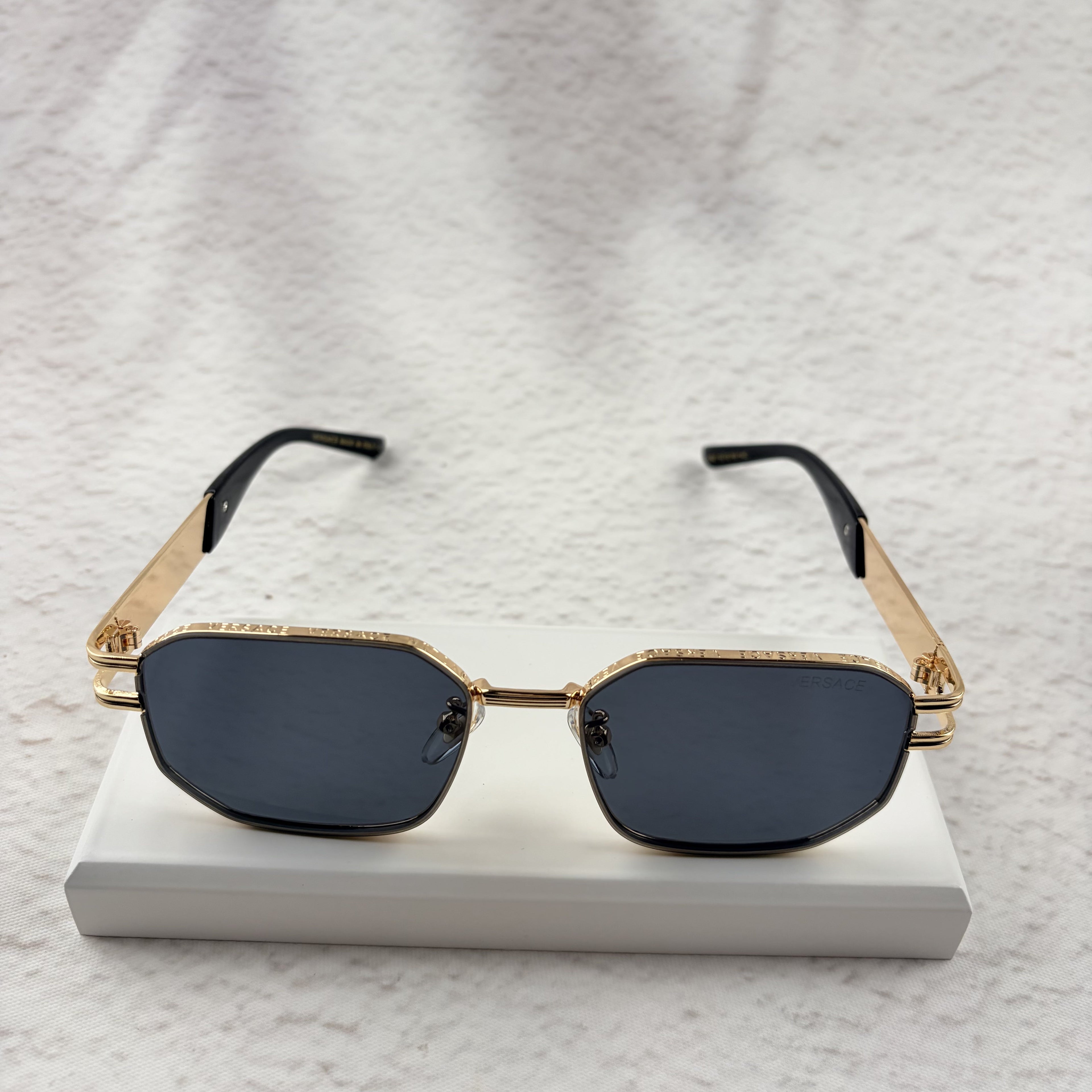 Gold Tone Geometric Sunglasses, UV Protection Men's Eyewear