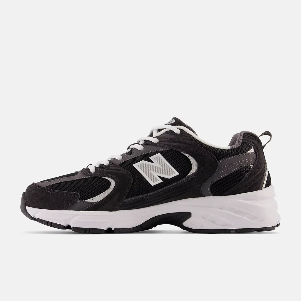 New Balance 530 BLACK with MAGNET and Silver Metallic