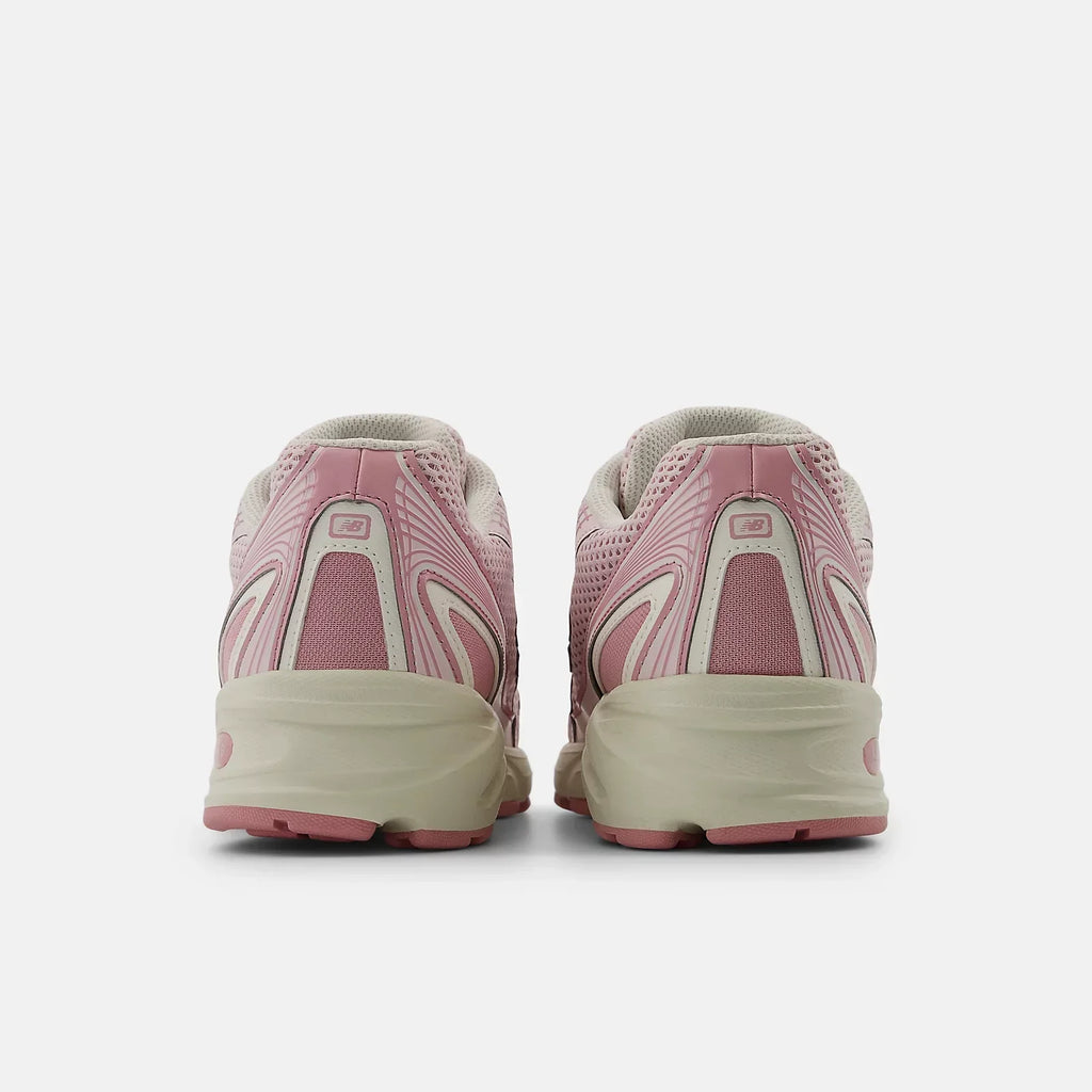 740 - PINK TAFFY / PINK GRANITE